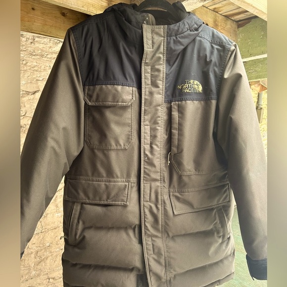 The North Face Men’s McMurdo Parka - Picture 6 of 8